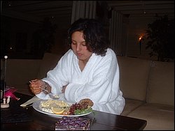 2002_1213_152932AA.JPG